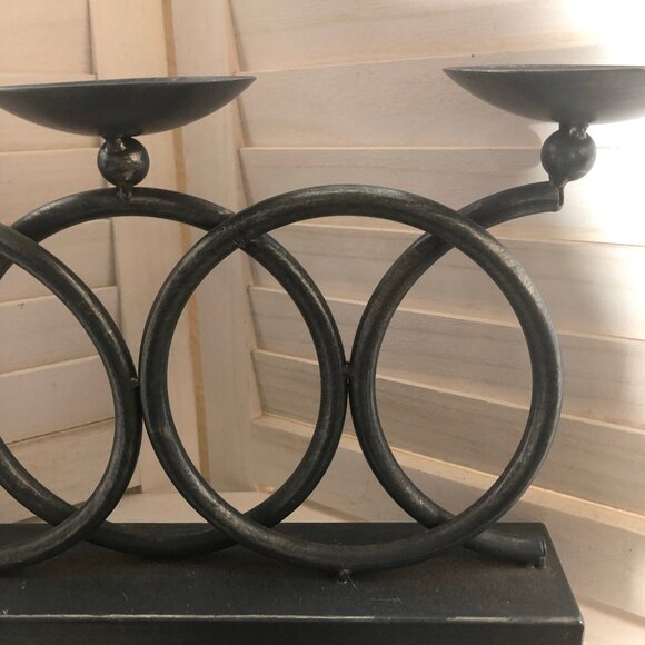 Metal Ring Candelabra Candle Holder Tabletop Black Three Piece - Picture 8 of 9